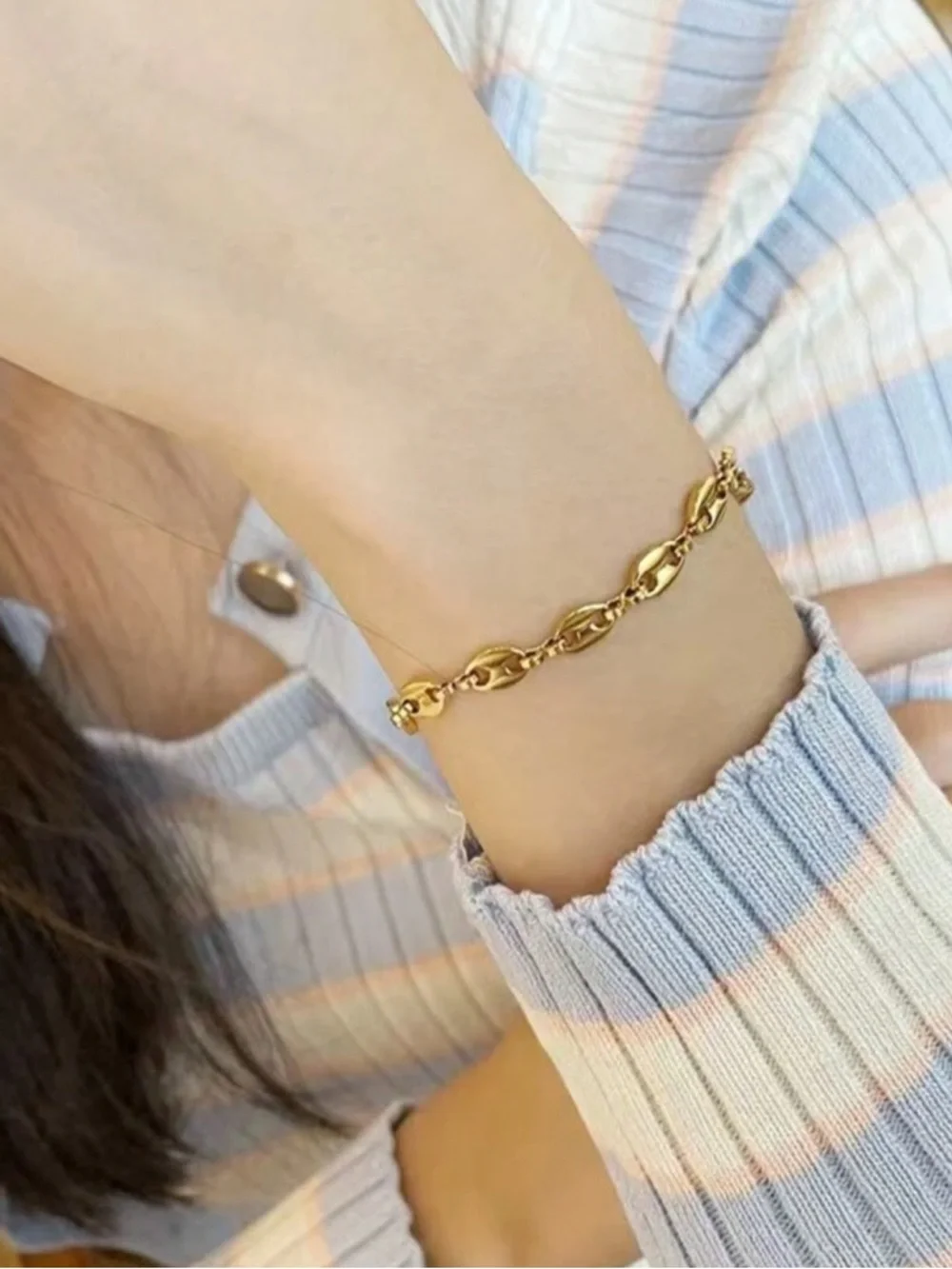 Anthropologie Polished Gold Link Disc Bracelet